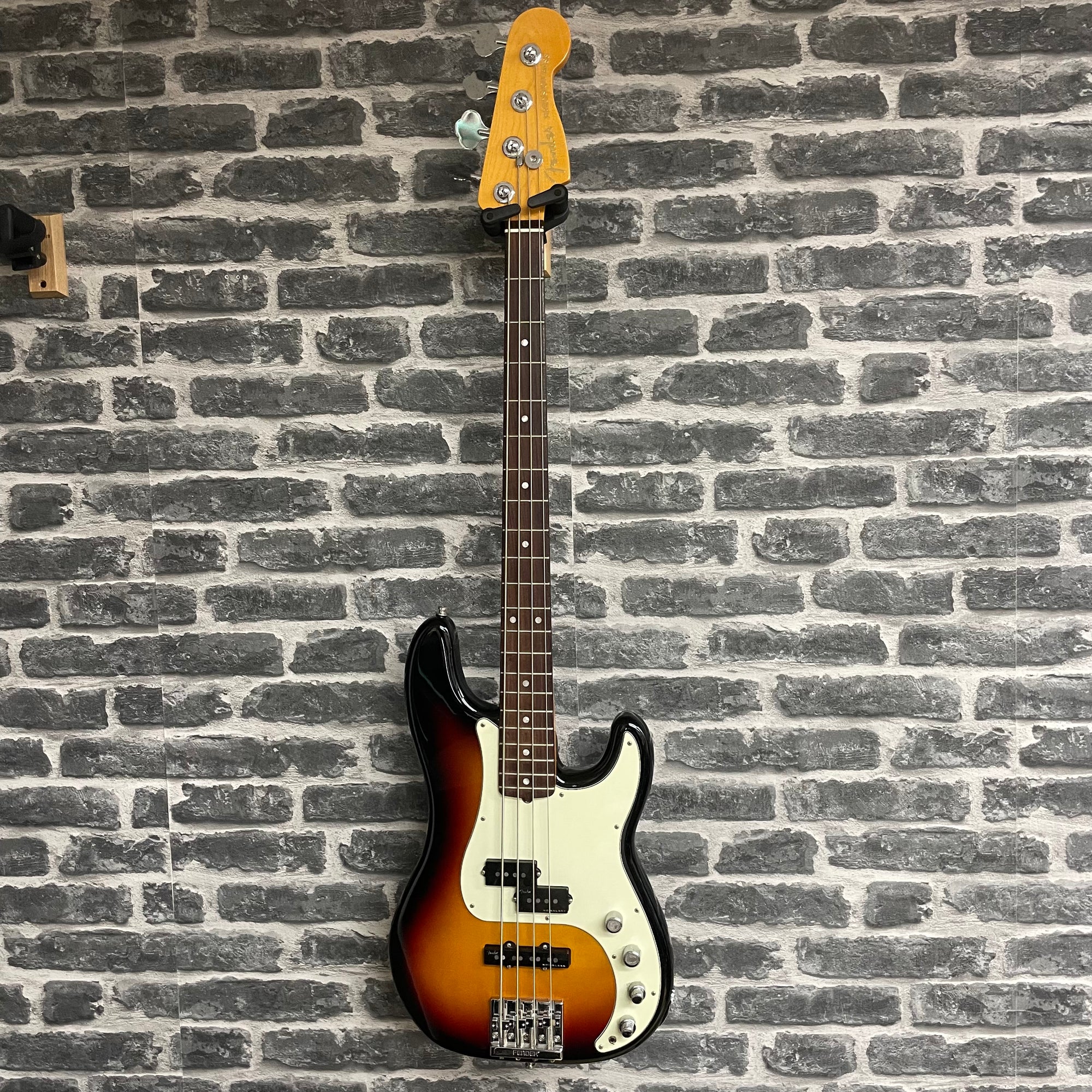 Fender American Ultra Precision Bass Guitar Rosewood Fingerboard Ultraburst - 0199010712 - PREOWNED